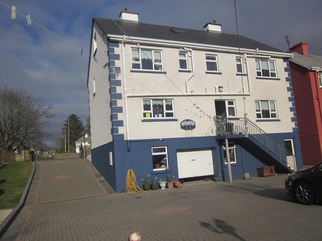 Marguerite'S B&B Glenties Buitenkant foto