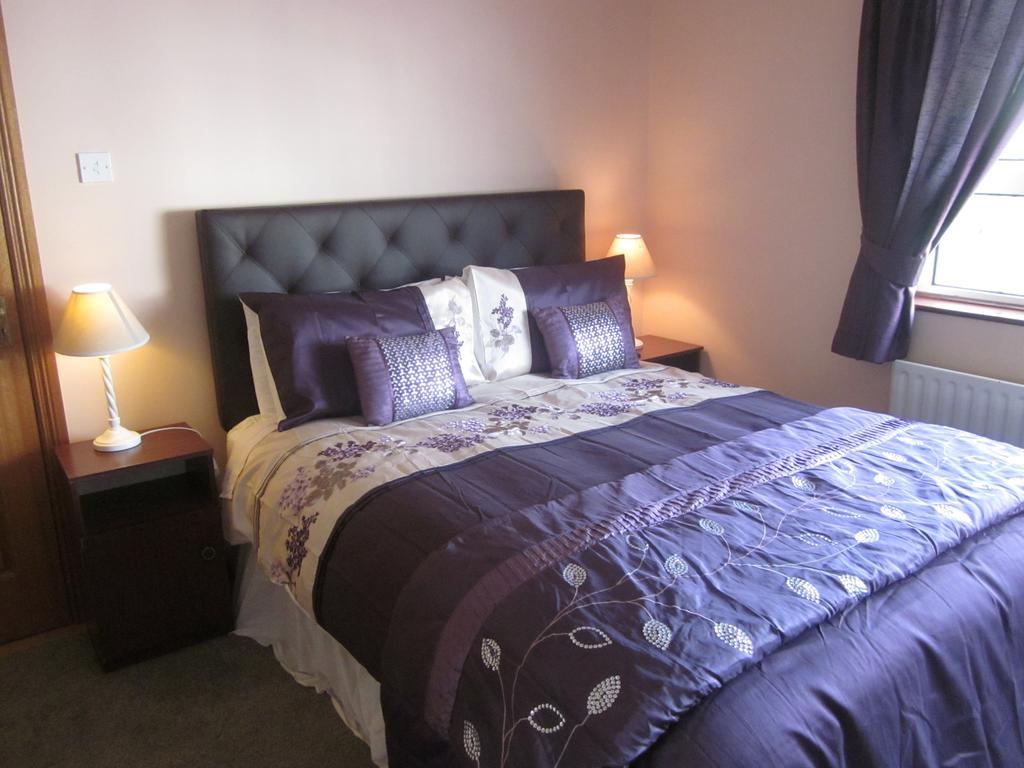 Marguerite'S B&B Glenties Buitenkant foto